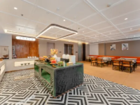 Starway Hotel (Weinan Dali) Hotels in Dali