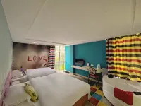 Xinghe Movie and E-sports Homestay (Heyuan Asia's Tallest Fountain) - Esports