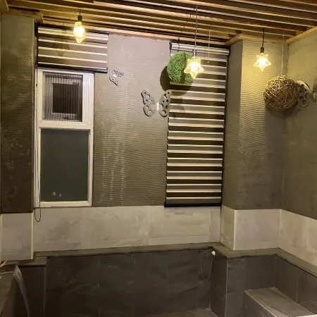 Shengpin Hot Spring B&B