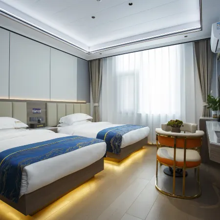 Bokewan Hotel (Qujing North Station)