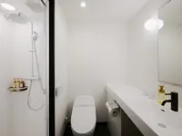 โรงแรมมันเดย์ พรีเมียม โตโยซุ โรงแรมใกล้สนามกีฬาดิฟเฟอร์อาริอาเกะ
