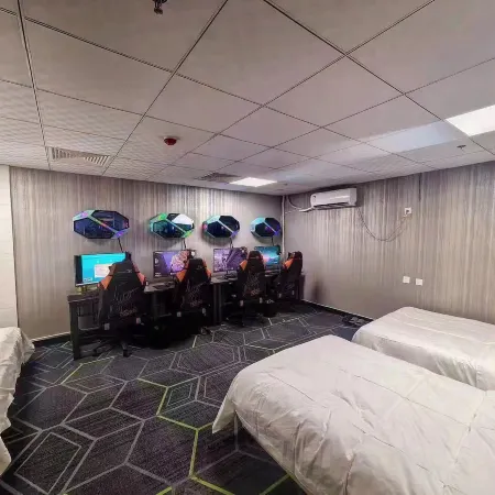 M+ E-Sports Hotel (Xingtang)