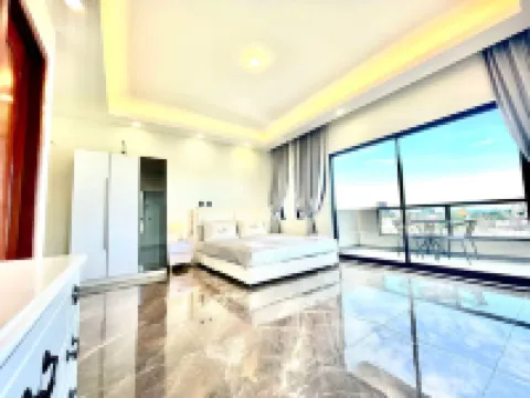 SKY HOTEL Sihanoukville - Cinema Rooms & Apartments - FREE LAUNDRY