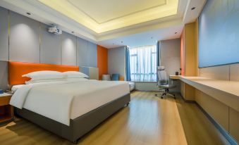 Zhipeng Hotel