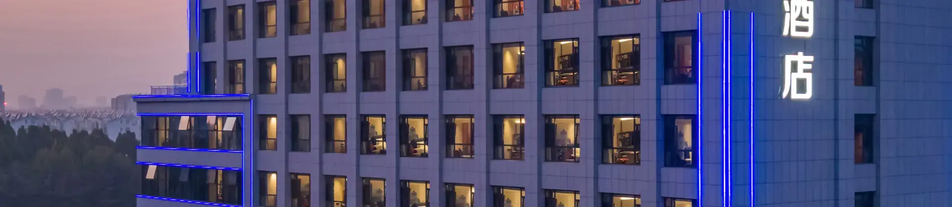 Four-Star Hotels