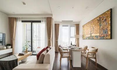 TROY HOUSE - MASTERI WEST HEIGHTS