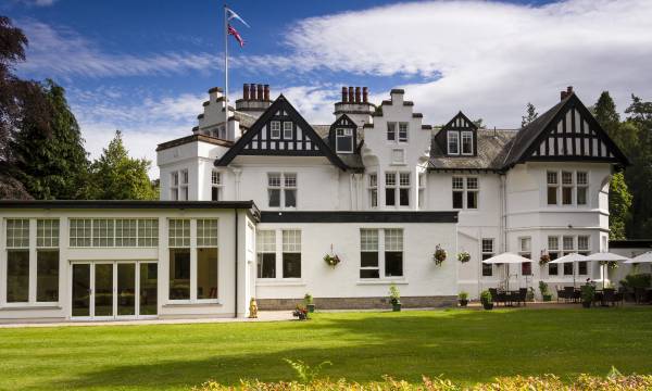 Pine Trees Hotel Pitlochry