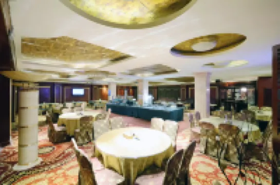 โรงแรมแกรนด์ห่าวหลี่ไหล (โรงเรียนมัธยมศึกษาซานหมิงอันดับ 1)