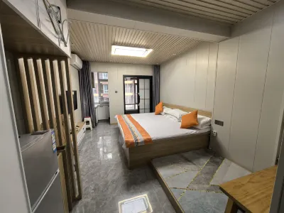 Xigu Yihao Hot Spring Vacation Apartment Hotel in zona Mossy-Stone Valley