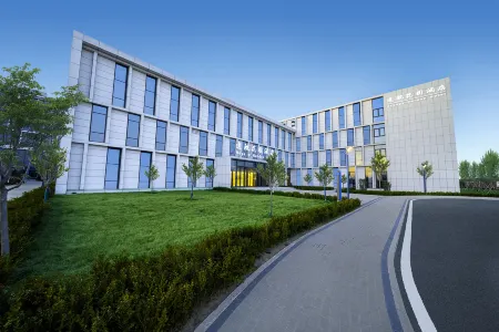 Beijing Voyage Garden Hotel（Beijing Daxing International Airport Store)