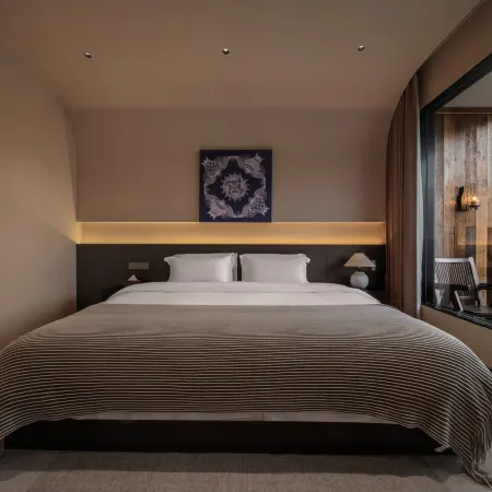 Mengluo Xinghe Hotel