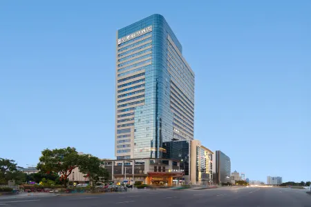 Rezen Hotel Huaxia Xiamen Отели рядом с достопримечательностью «Xiamen Library»