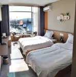 Lingshi Yueman Zhijia Homestay (Wang Family Courtyard) Отели рядом с достопримечательностью «О, Боже.»