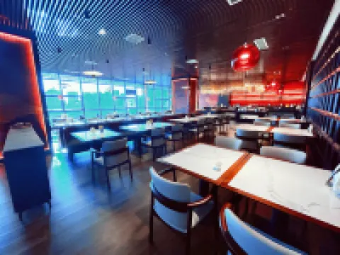 書香世家飯店（鎮江站體育會展中心店）