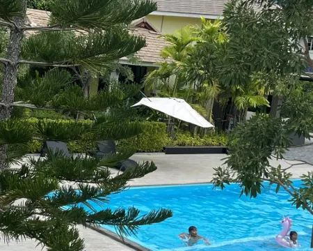 ทิพย์บุรี รีสอร์ท โรงแรมในอำเภอ สิชล