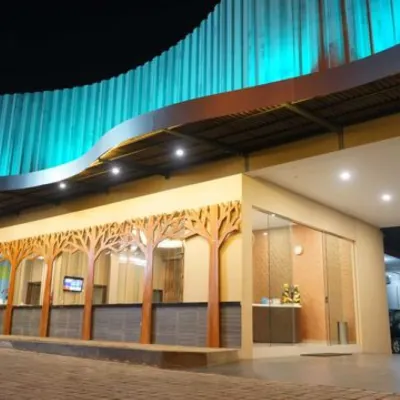 FixOn Capsule Hotel Hotels near Graha Widyatama Unsoed