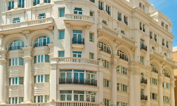 Melia Plaza