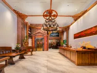 Du'an Honghuozhuan Art Homestay (Du'an High-Speed Railway Station) Hotels in Du'an Yao Autonomous County