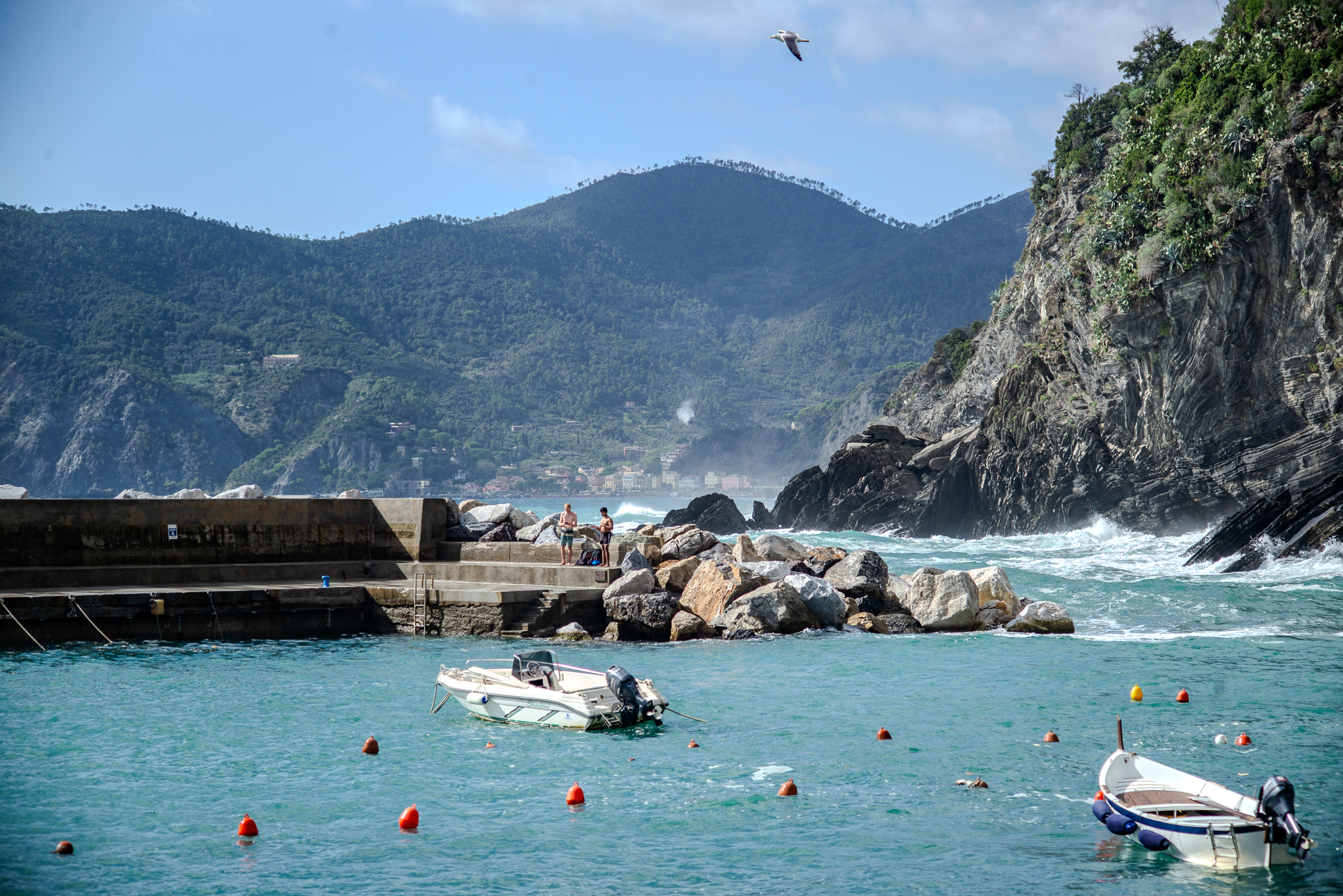 Tedea 2-Bedroom 2-Bathroom Exclusive Apartment Hotels in Vernazza