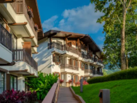 ทนา สปริง รีสอร์ท โรงแรมในอำเภอ แม่จัน