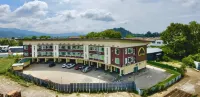 D Arc Hotel Hotel in zona Surian Residences