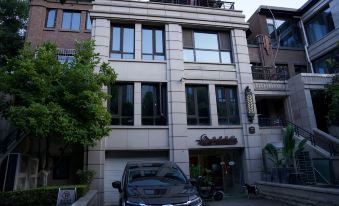 Yuanli Homestay(Dayan Pagoda Datang Night City Store)