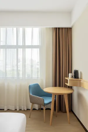 City Comfort Inn Hotel (Pingnan Gongzhou Middle School)