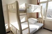 Jingzu E-sports Homestay (Langfang Beihua Aerospace Industrial College) - E-sport