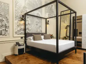 โรงแรมโรมา ลักซัส