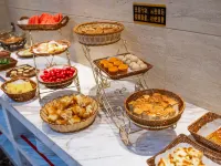 Wu Hua Tian Yue Hotel (Zhongwei Gulou South Street Branch) - breakfast