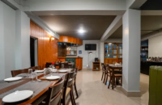 麻雀杜松樹 2 分鐘步行到 Mg Marg 東錫金縣酒店