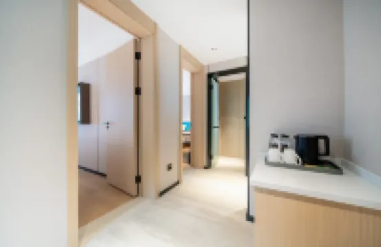 IMPERIAL DRAGON BAY ROJOY Hotel