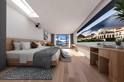 Yuegui Scenic | Xueshan Yingge Oxygen-rich Scenic Hotel (Shangri-La Ganden Sumtseling Monastery) Hotels near Songzanlin Scenic Spot