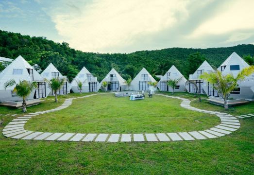 The Safari Resort View