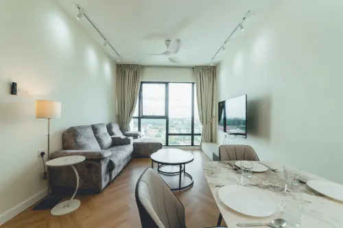 Mosaic Southkey NeoNest 2BR 4pax Midvalley