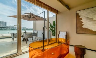 Zijing Shiguang Homestay (Zhaoqing Yanqian Village Seven Star Cave Scenic Spot)