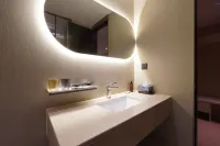 AaronHotel - navetta aeroportuale