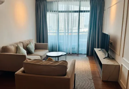 Century Bay Private Residences Отели рядом с достопримечательностью «Homestay Penang Palm Court»