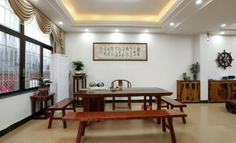 Yuexiaozhu Homestay;