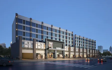 Yiju Hotel (Shantou High-speed Railway Station) Отели рядом с достопримечательностью «Waisha Old Bridge»