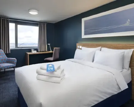 Travelodge Devizes Hotel Отели в г. Девицес