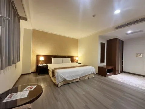 Cultural Trust Hotel Hotels near Dadong Night Market