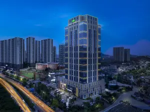 TOWO Shangpin International Hotel (Guiyang Century Jinyuan Shopping Center)