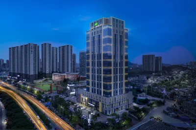 TOWO Shangpin International Hotel (Guiyang Century Jinyuan Shopping Center) 観山湖公園周辺のホテル