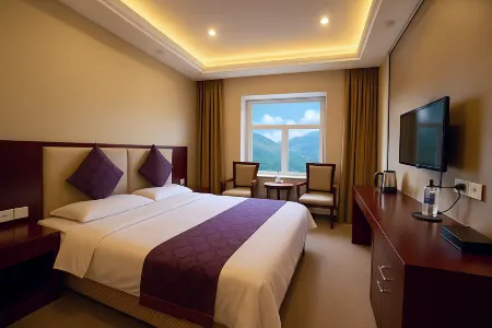 Gongga Hotel (One Branch) Отели рядом с достопримечательностью «Xiannairi»