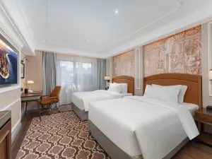 비엔나 인터내셔널 호텔 (량산 후이둥 차이홍차오)