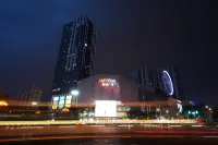 Yuansu Designer High-Rise Hotel (Shanxi Museum Wuyue Plaza) Hotel a 