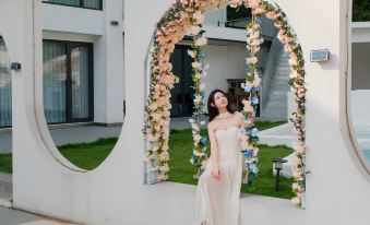 Anji Mountain Villa Retreat A Designer Hideaway with Private Hot Spring