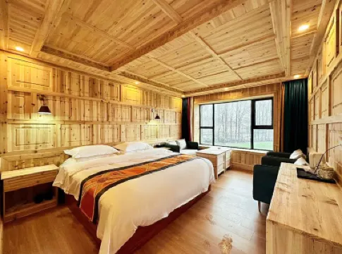 康定瑞楓民宿（新都橋店） 鄰近香薰谷的酒店