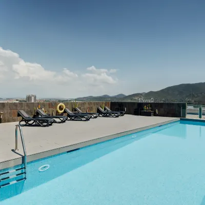 Sercotel Ciutat de Montcada Hotels near Trinitat Nova Metro Station